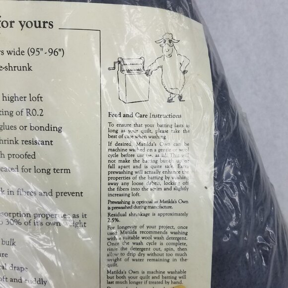 Matilda's Own Needle Punched Wool Blend Batting Queen Size 108" x 95" Quilting - Picture 9 of 10